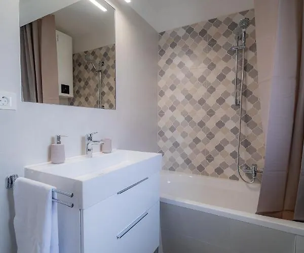 公寓 Luxury Laluna