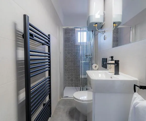 Luxury Laluna